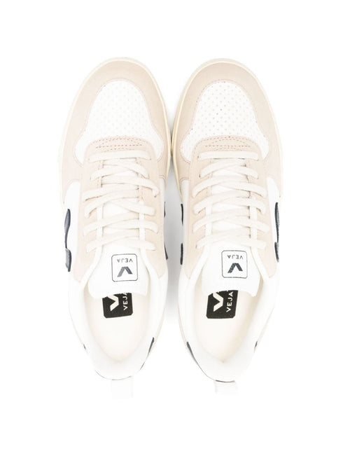 VEJA V-10 LACES